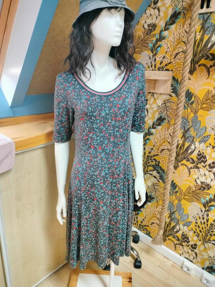 leuke jurk van Sandwich L, Kleding | Dames, Jurken, Nieuw, Maat 42/44 (L), Overige kleuren, Knielengte, Ophalen of Verzenden