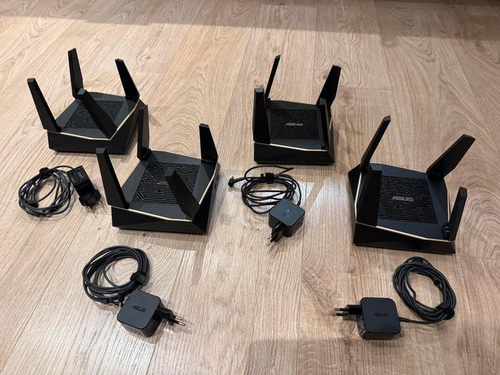 set van 2x ASUS RT-AX92U WiFi Mesh routers, Computers en Software, Routers en Modems, Zo goed als nieuw, Router, Ophalen of Verzenden