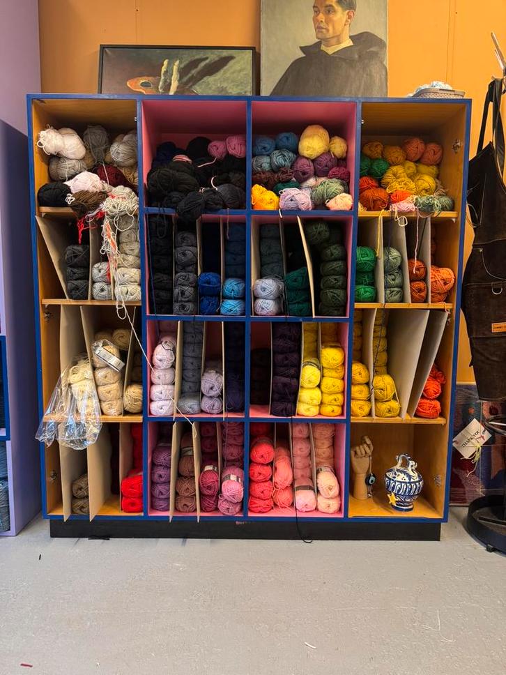 Partij Lammy garen, 600 hele bollen, nieuw met wikkel!, Hobby en Vrije tijd, Breien en Haken, Nieuw, Breien of Haken, Wol of Garen