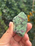 Robijn in Zoisiet Mineraal, Ophalen of Verzenden, Mineraal