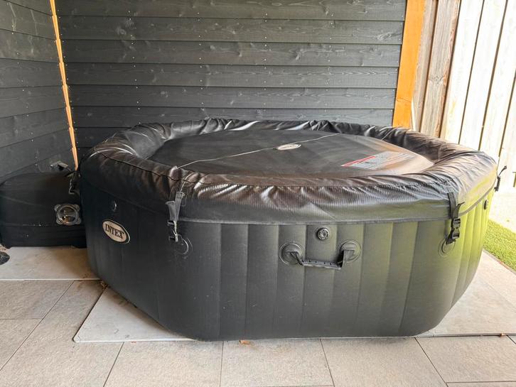 Intex Pure Spa Jet&Bubble Deluxe 6 persoons, Tuin en Terras, Bubbelbaden en Hottubs, Zo goed als nieuw, Ophalen