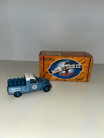 Norev Citroën 2CV Butagaz beschikbaar voor biedingen