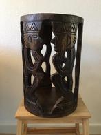 Zwaar houten Afrikaans kruk/tafeltje ( in Hilversum), Antiek en Kunst, Kunst | Niet-Westerse kunst, Ophalen
