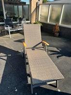 Buiten ligstoel + kussen, Tuin en Terras, Ophalen, Zo goed als nieuw