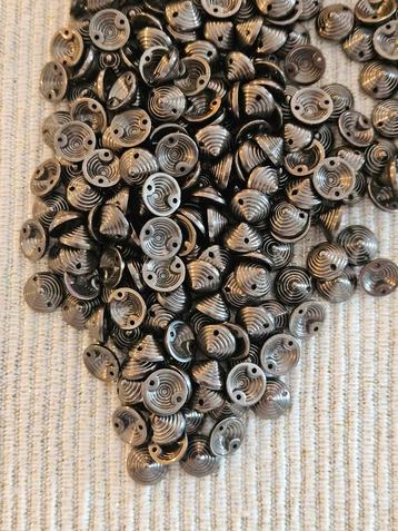 99x Zilverkleurige Studs - 12mm beschikbaar voor biedingen