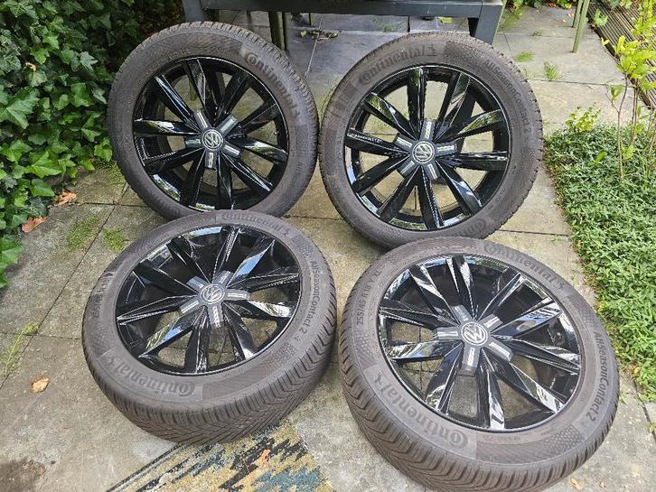 VW T5-6.1 T7 18" velgen met premium all season banden, Auto-onderdelen, Banden en Velgen, Banden en Velgen, All Season, 18 inch
