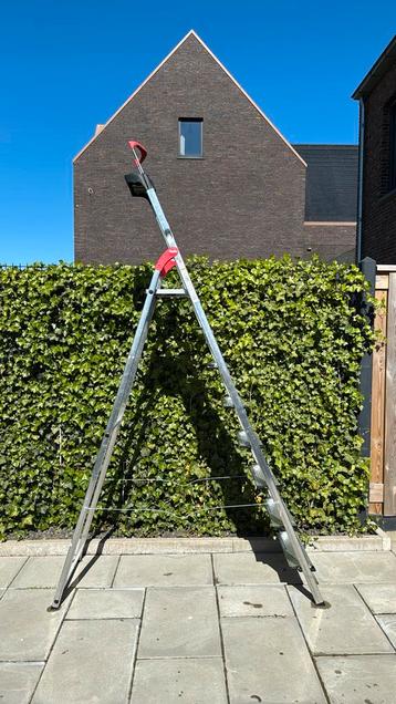 Hailo XXR 8 ladder beschikbaar voor biedingen