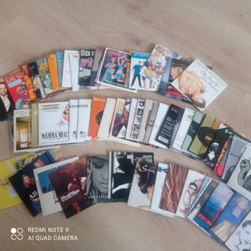 Meer dan 700 cd singles jaren 90/00 beschikbaar voor biedingen