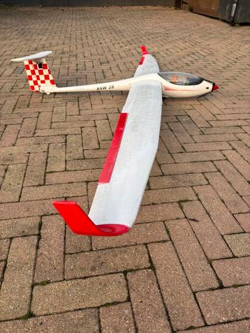 Asw 28 spanwijdte 2,6 m met brusless setup beschikbaar voor biedingen