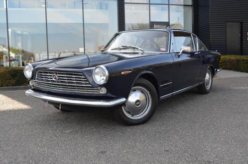 Fiat 2300S Coupe | 1967 |, Auto's, Oldtimers, Bedrijf, Fiat, Benzine, Coupé, Handgeschakeld, Blauw, Bruin, Leder, Achterwielaandrijving