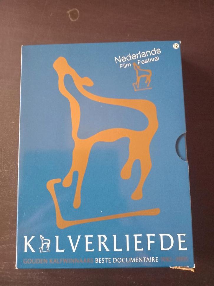 Kalverliefde 6 dvd box beste documentaires Volkskrant, Cd's en Dvd's, Dvd's | Documentaire en Educatief, Gebruikt, Boxset, Alle leeftijden