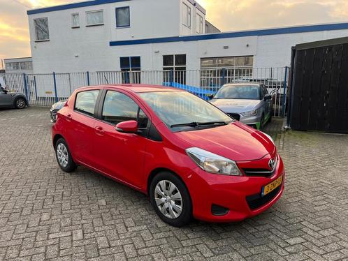 Toyota Yaris 1.0 VVT-i Aspiration, Auto's, Toyota, Bedrijf, Te koop, Yaris, ABS, Achteruitrijcamera, Airbags, Airconditioning