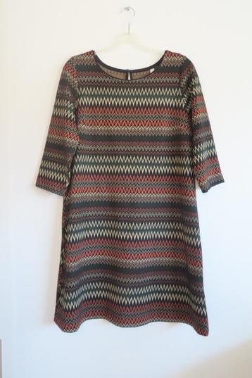 Jurk Zigzag Print Miss Etam mt 46 *Nieuw* (3735) beschikbaar voor biedingen