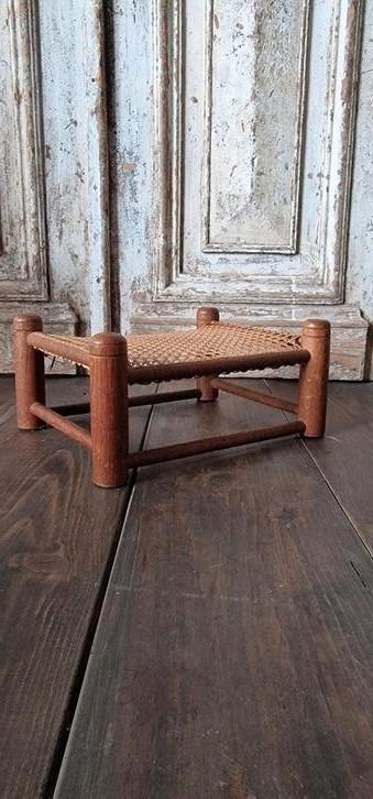 Klein vintage krukje, rotan webbing, Antiek en Kunst, Curiosa en Brocante, Ophalen of Verzenden
