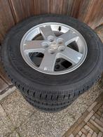 Mitsubishi Outlander PHEV winterbanden circa 5 mm, Auto-onderdelen, Banden en Velgen, Ophalen, 16 inch, Banden en Velgen, Winterbanden