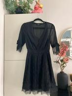 Nikkie Fantastisch zwart kanten jurkje , maat 34, Zwart, Nieuw, Ophalen of Verzenden, Nikkie