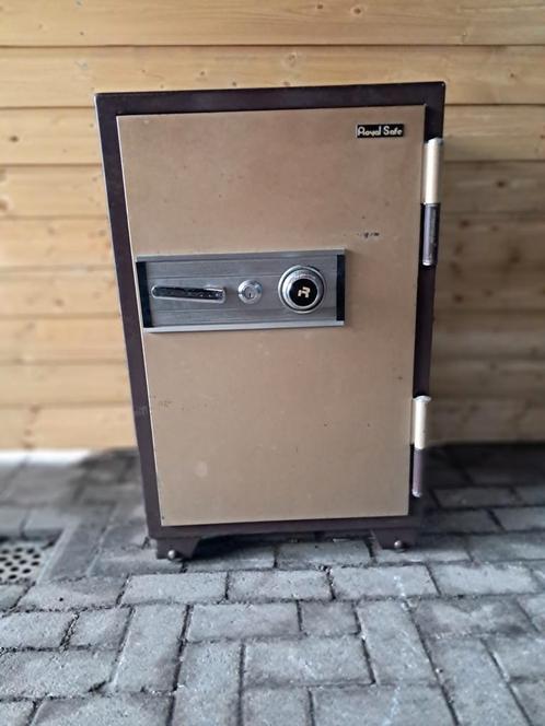 Grote Brandwerende Kluis Royal Safe R-30, Huis en Inrichting, Brandblussers en Brandkasten, Zo goed als nieuw, Ophalen