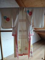 Traditionele Japanse Kimono white color flower, Antiek en Kunst, Ophalen of Verzenden