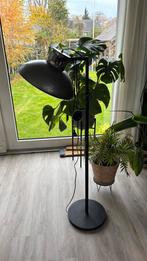 Industriele lamp, Huis en Inrichting, Lampen | Vloerlampen, Ophalen, Zo goed als nieuw, 100 tot 150 cm