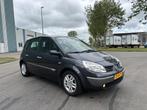 Renault Scénic 2.0-16V Privilège Luxe 6-Bak 135 PK. Leuke, 1998 cc, 135 pk, Zwart, Leder en Stof
