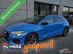 Audi A3 Sportback 40 TFSI e Edition 3x S-Line Pano/RS seats/, Auto's, Audi, 4 cilinders, Blauw, Grijs, Hybride Elektrisch/Benzine