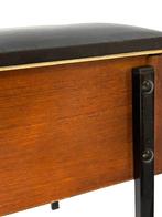 Vintage Tafel kastje pastoe stijl Bijzettafeltje jaren 60, Huis en Inrichting, Tafels | Bijzettafels, Minder dan 55 cm, Gebruikt