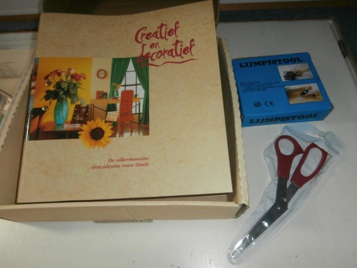 knutselen cursus creatief en decoratief schaar lijmpistool, Hobby en Vrije tijd, Knutselen, Nieuw, Overige typen, Ophalen of Verzenden