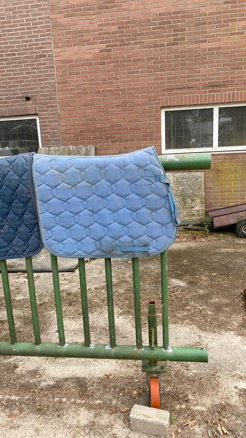 Diverse dressuur dekjes en 3 dressuur singels, Dieren en Toebehoren, Paarden en Pony's | Dekens en Dekjes, Gebruikt, Dekje, Ophalen of Verzenden