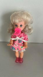 Vintage mattel popje 1996 Shelly, Verzamelen, Poppen, Ophalen of Verzenden, Zo goed als nieuw, Pop