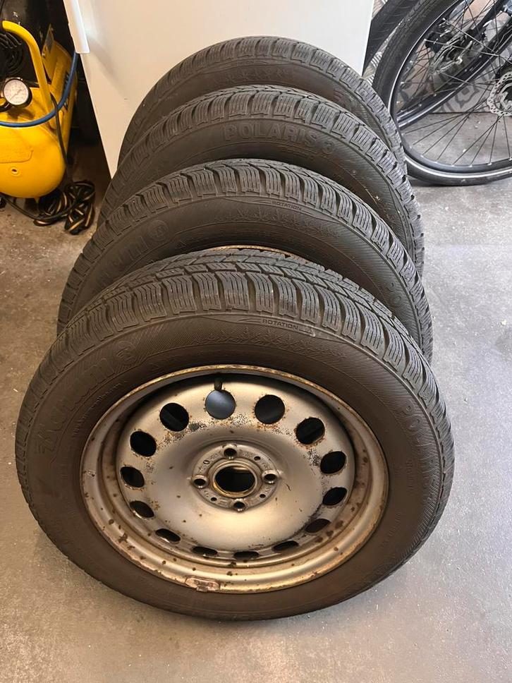 Mini One - 4 originele stalen velgen op winterbanden, Auto-onderdelen, Banden en Velgen, Banden en Velgen, Winterbanden, 15 inch