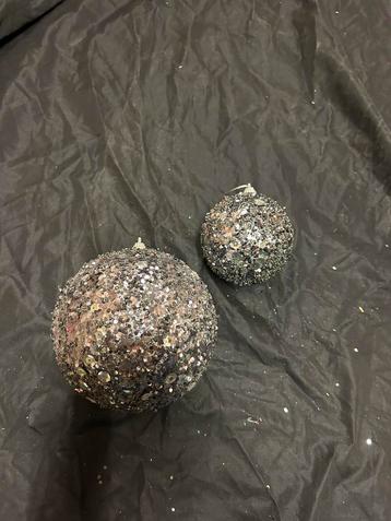 Zilvere glitter ballen 2 maten grote partij beschikbaar voor biedingen