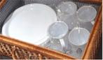 Plastic bekers, plastic borden, plastic bestek (tupperware), Ophalen of Verzenden, Nieuw, Wit, Beker of Kan