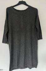 Grijze jurk maat M van Vero Moda, Maat 38/40 (M), Ophalen of Verzenden, Zo goed als nieuw, Grijs
