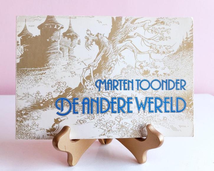 Boek Marten Toonder - De Andere Wereld - Ollie B. Bommel, Boeken, Stripboeken, Zo goed als nieuw, Eén stripboek, Ophalen of Verzenden