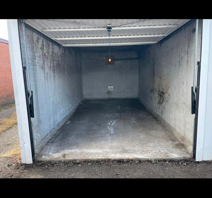 Garagebox te koop Winschoten, Auto diversen, Autostallingen en Garages