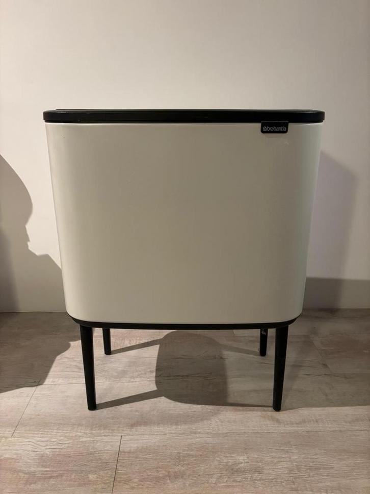 Brabantia Bo Touch Bin - Afvalscheiding, Huis en Inrichting, Woonaccessoires | Prullenbakken, Gebruikt, Metaal, 50 tot 75 cm, 30 tot 40 liter