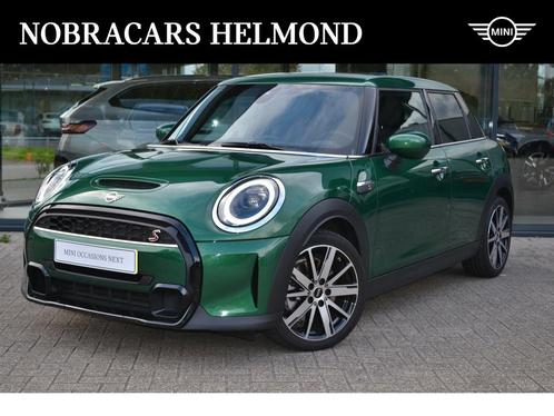 MINI Hatchback Cooper S Classic Automaat / Sportstoelen / St, Auto's, Mini, Te koop, Cooper S, Achteruitrijcamera, Airconditioning
