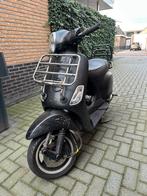 Vespa 125cc 4t BROM ECHTE SLEEPER!, Fietsen en Brommers, Ophalen, Maximaal 45 km/u, 125 cc, Zo goed als nieuw