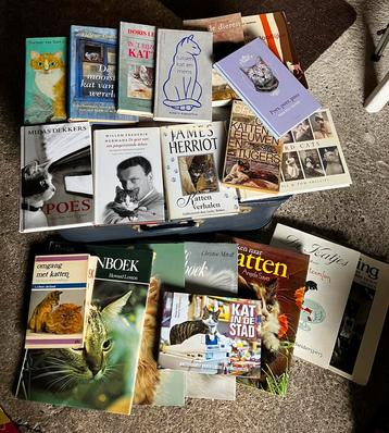 Kattenboeken, grote verzameling. beschikbaar voor biedingen