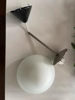 Design ( jaren ‘60)  hanglamp met glazen bol, Antiek en Kunst, Kunst | Designobjecten, Ophalen of Verzenden