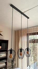 Industriële hanglamp in goede staat te koop, 50 tot 75 cm, Ophalen of Verzenden, Zo goed als nieuw, Metaal