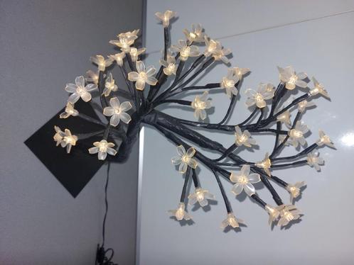 Japanse bonsai met verlichting in bloemetjes, Huis en Inrichting, Woonaccessoires | Kunstplanten en Kunstbloemen, Nieuw, Binnen