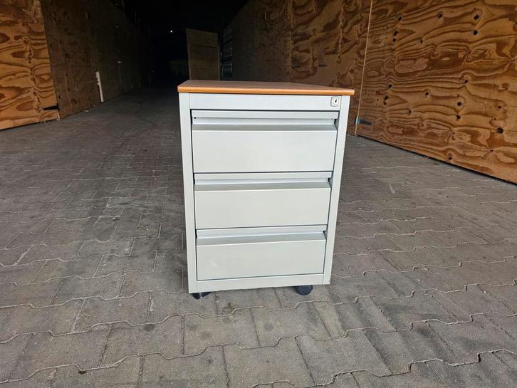 1x grijs ladeblok, Huis en Inrichting, Kasten | Ladekasten, Gebruikt, Minder dan 100 cm, 25 tot 50 cm, 3 of 4 laden, Ophalen