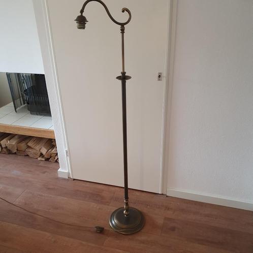 Vintage - Vloerlamp - Schemerlamp - Staande lamp - Messing, Huis en Inrichting, Lampen | Vloerlampen, Gebruikt, 100 tot 150 cm