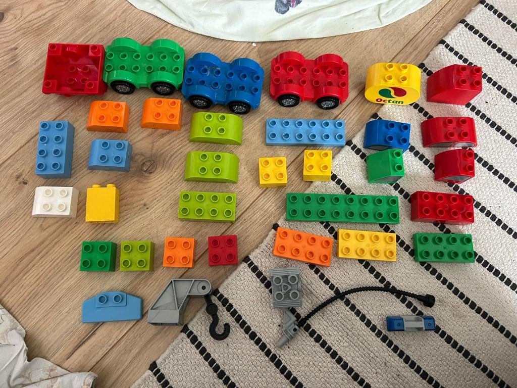 Creatieve auto's, Ophalen of Verzenden, Zo goed als nieuw, Losse stenen, Duplo