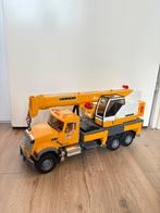 Bruder mack granite liebherr kraanwagen (schaal 1:16), Kinderen en Baby's, Speelgoed | Speelgoedvoertuigen, Ophalen of Verzenden