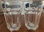2 Hoegaarden glazen met biervilt tekening en tekst in bodem, Ophalen, Zo goed als nieuw, Bierglas
