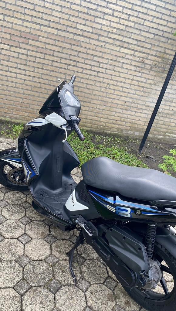 Kymco super 8, Fietsen en Brommers, Ophalen, Gebruikt, Benzine, Super 8