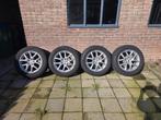 ! Volvo Xc60 Winterbanden !, Auto-onderdelen, Banden en Velgen, Ophalen, 18 inch, Banden en Velgen, Winterbanden