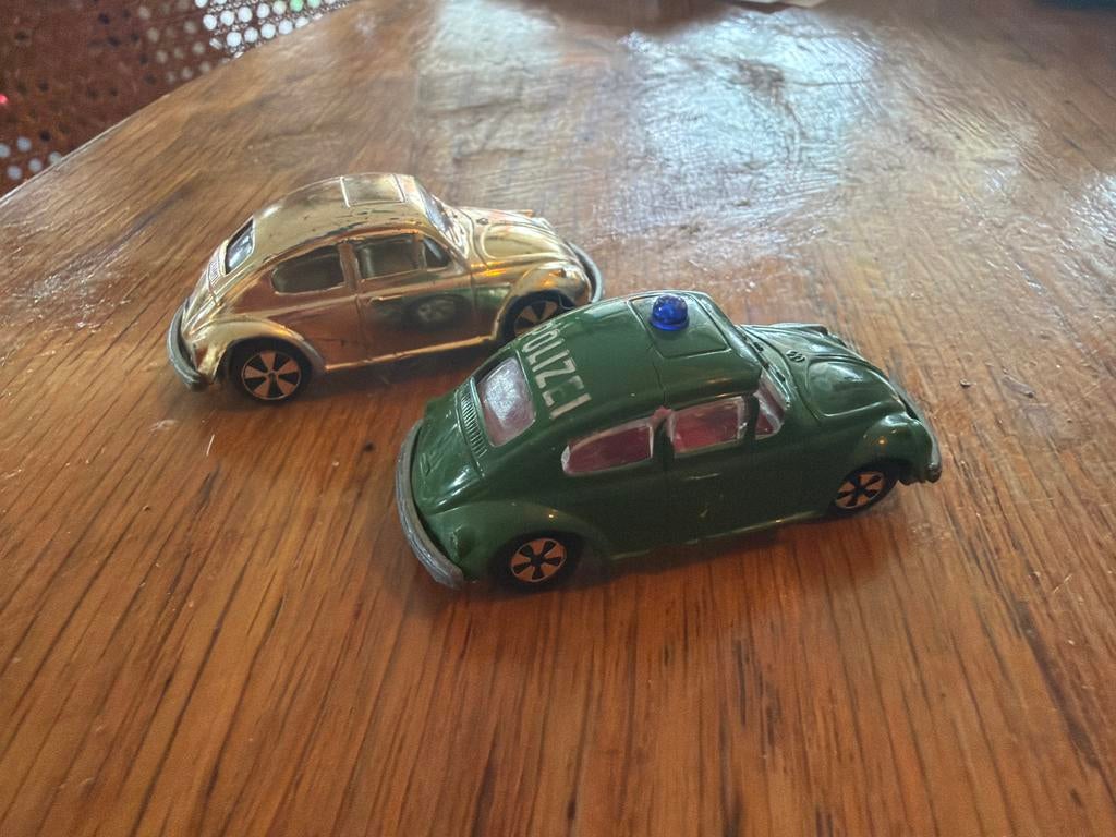 2 VW Kevers: 1 politieauto van Hitcar Faller, Overige merken, Gebruikt, 1:50 of kleiner, Auto